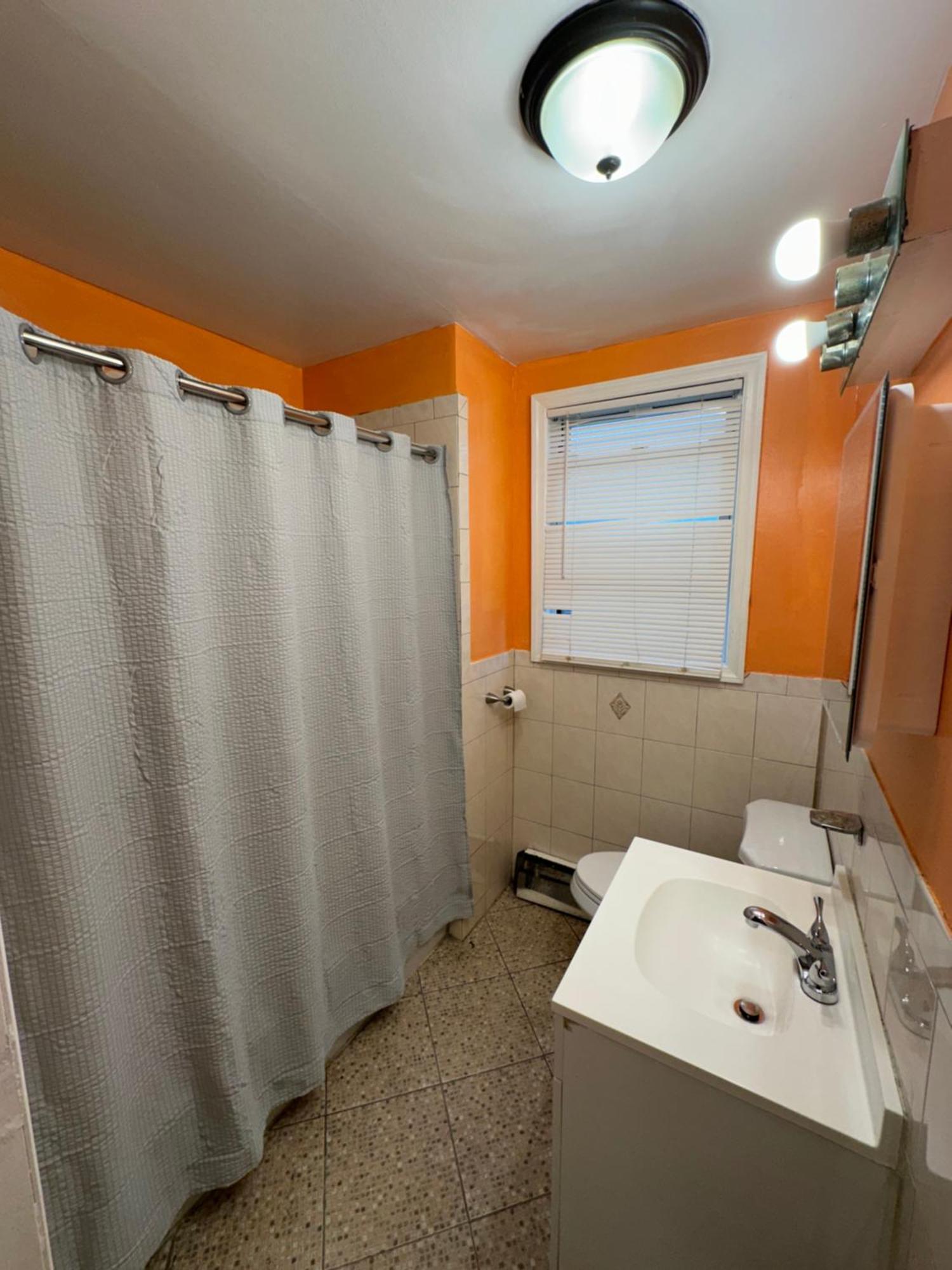 Fidelia Halos Room Queen Bed, Minutes From Newark Liberty International Airport And Newark Penn Station Bagian luar foto